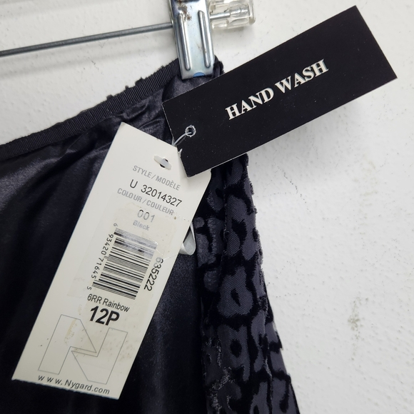 Nygard NWT Petite 12P Skirt Asymmetrical Fairy Whimsigoth Boho Animal Print Blk - Picture 11 of 12